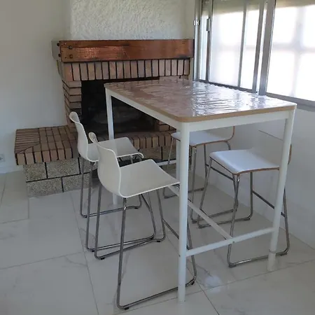 Casa Ricardo A 16km De La Coruna